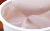 天然酸奶中的有益细菌可能有助于降低患乳腺癌的风险