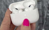 如何禁用苹果Airpods Pro 2耳塞上的音量手势控制