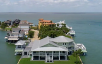 具有历史血统的浮动加尔维斯顿湾住宅以375万美元的价格投放市场