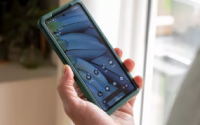 如何在Pixel7a上启用90Hz显示