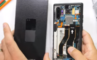 三星GalaxyZFlip5是一款坚固的翻盖式可折叠手机在耐用性测试中毫发无伤