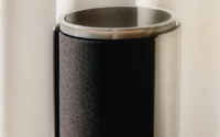 B&O BEOLAB 8无线扬声器跟踪您的位置以获得完美的音响效果