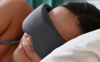 使用这款创新的智能睡眠面罩让您获得最佳睡眠每天醒来精神焕发